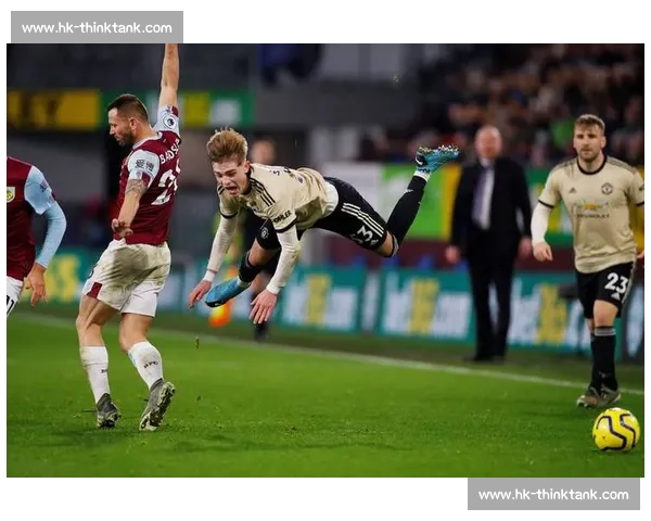 阿森纳迎战沃特福德英超焦点对决攻防博弈全景解析赛前前瞻与走势观察 阿森纳迎战沃特福德英超焦点对决攻防博弈全景解析赛前前瞻与走势观察